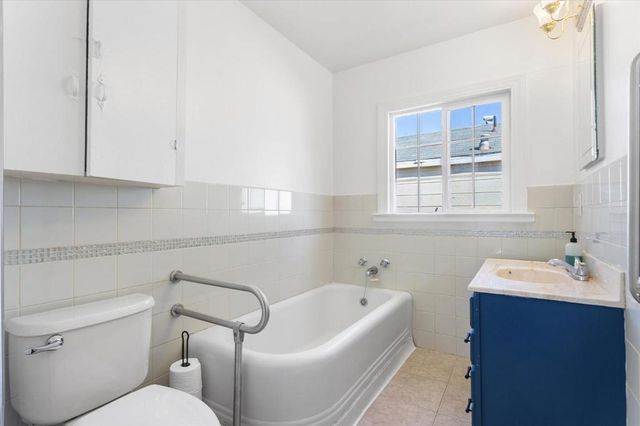 265 4th Avenue, Redwood City, CA 94063