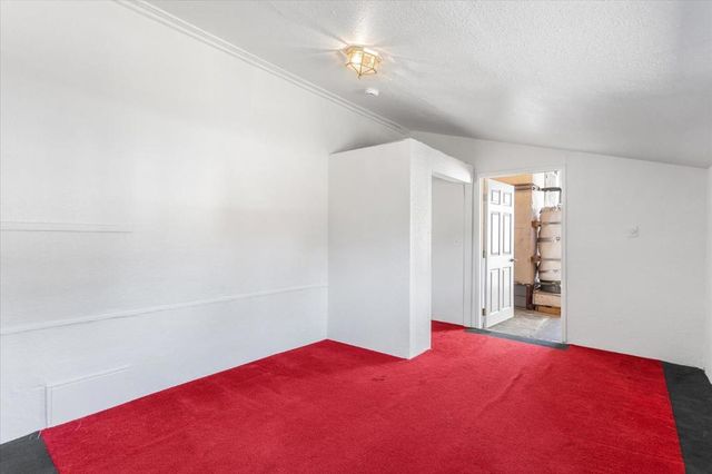 265 4th Avenue, Redwood City, CA 94063