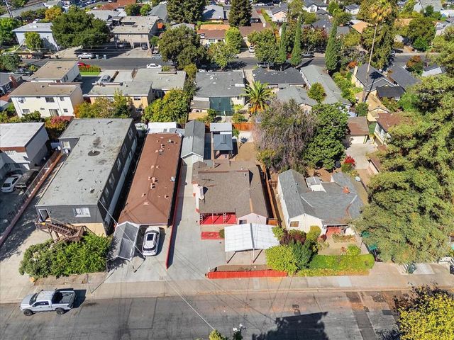 265 4th Avenue, Redwood City, CA 94063