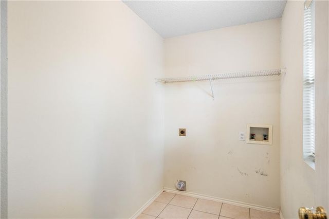 332 Roundup Circle, Edinburg, TX 78539