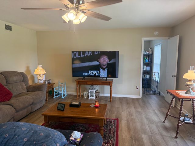 213 Maplewood Drive, Lancaster, KY 40444