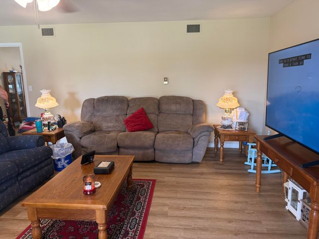 213 Maplewood Drive, Lancaster, KY 40444