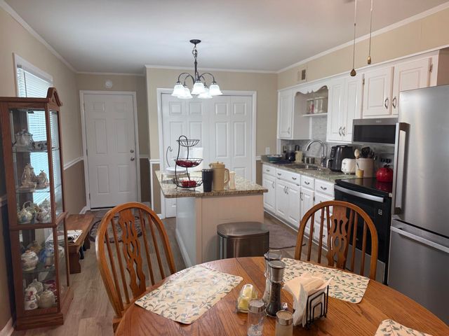 213 Maplewood Drive, Lancaster, KY 40444