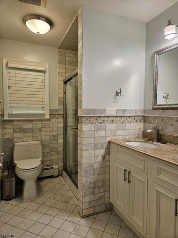 9 Fox Rd, Montville Twp., NJ 07045