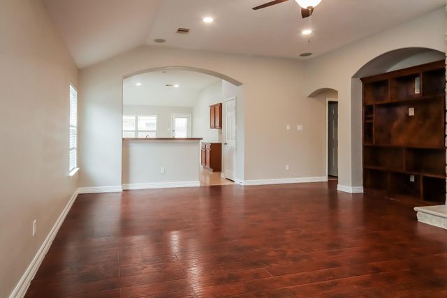 5018 Creekbridge Court, Spring, TX 77379