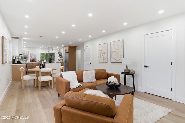 178 Charlotteville Drive S, Toms River, NJ 08757