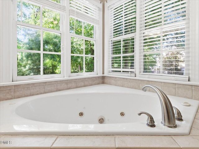 2725 Dahlgreen, Raleigh, NC 27615