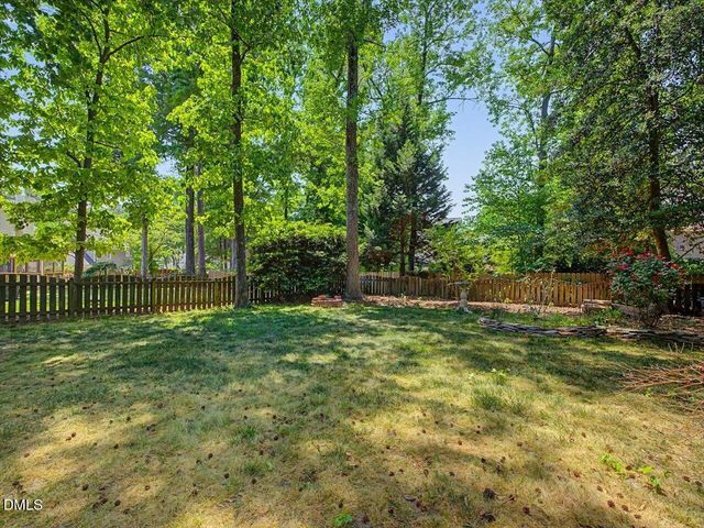 2725 Dahlgreen, Raleigh, NC 27615