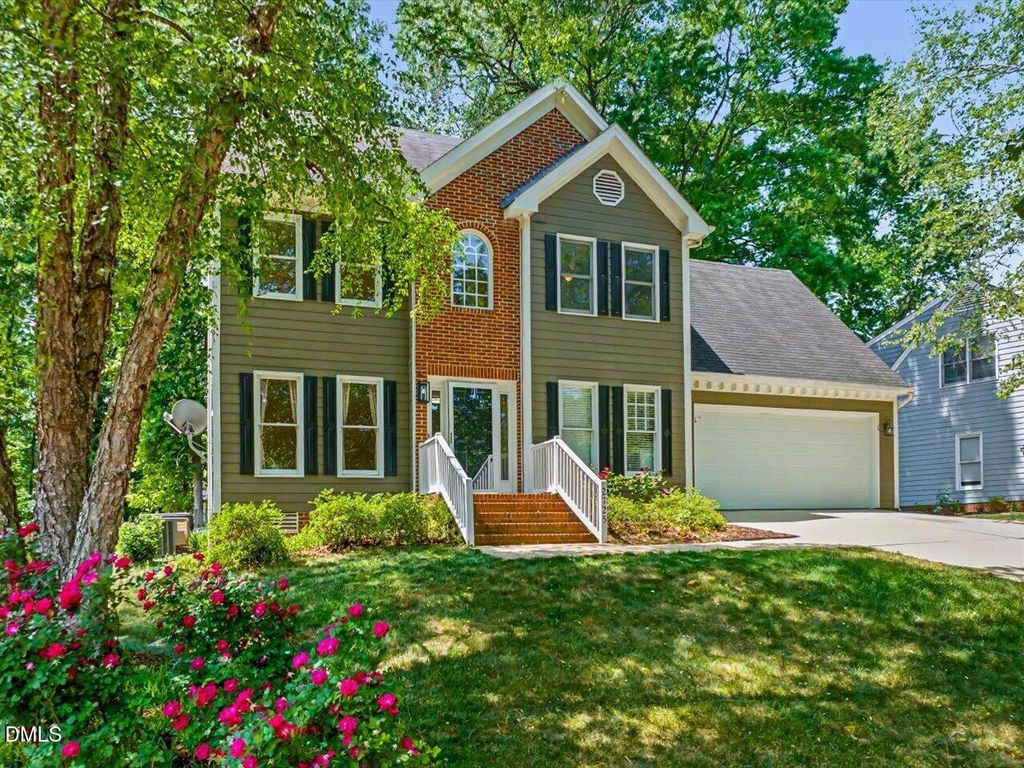 2725 Dahlgreen, Raleigh, NC 27615