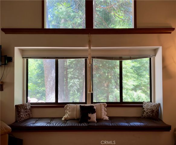 777 Ivy, Lake Arrowhead, CA 92352