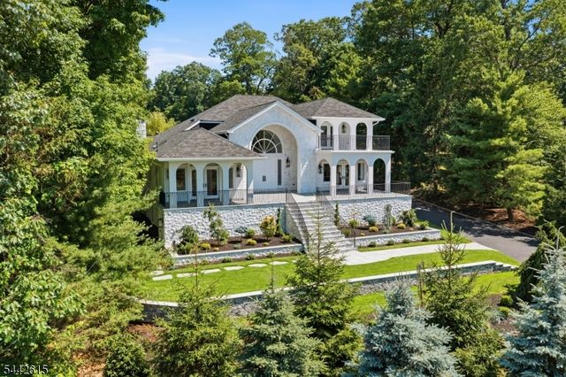244 PARK AVENUE, North Caldwell Boro, NJ 07006