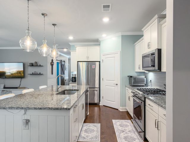 544 Pontoon Road, Huger, SC 29450