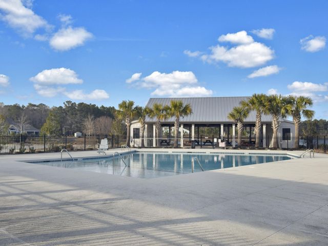 544 Pontoon Road, Huger, SC 29450