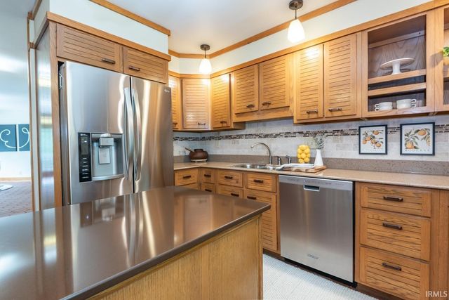 5430 E James Road, Bloomington, IN 47408