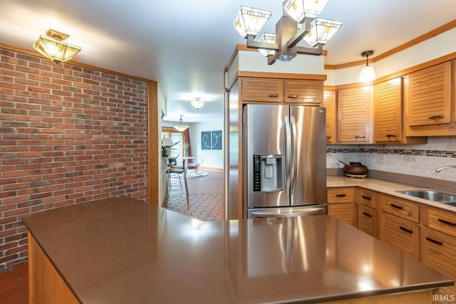 5430 E James Road, Bloomington, IN 47408