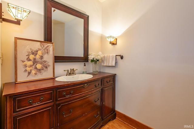 5430 E James Road, Bloomington, IN 47408
