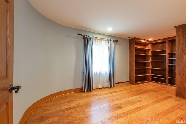 5430 E James Road, Bloomington, IN 47408