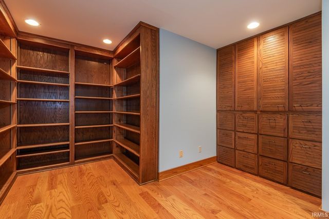 5430 E James Road, Bloomington, IN 47408
