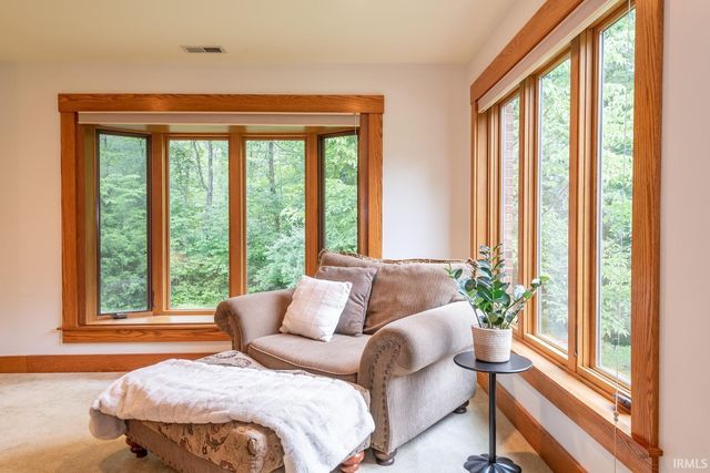 5430 E James Road, Bloomington, IN 47408