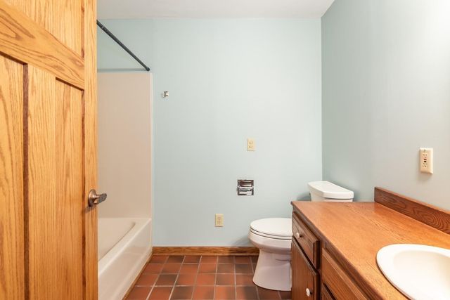 5430 E James Road, Bloomington, IN 47408