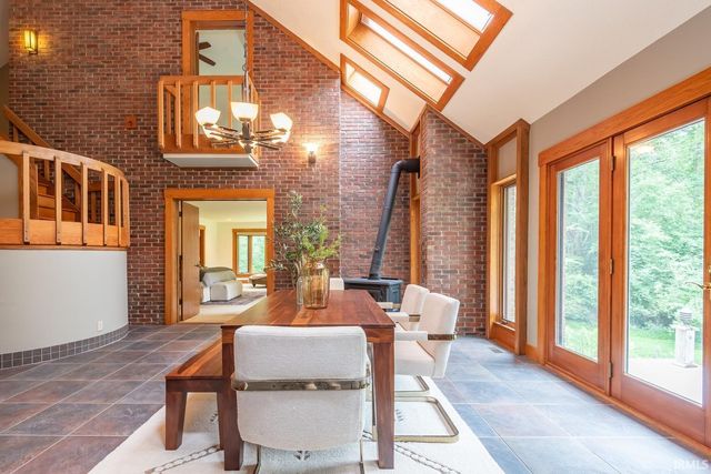 5430 E James Road, Bloomington, IN 47408