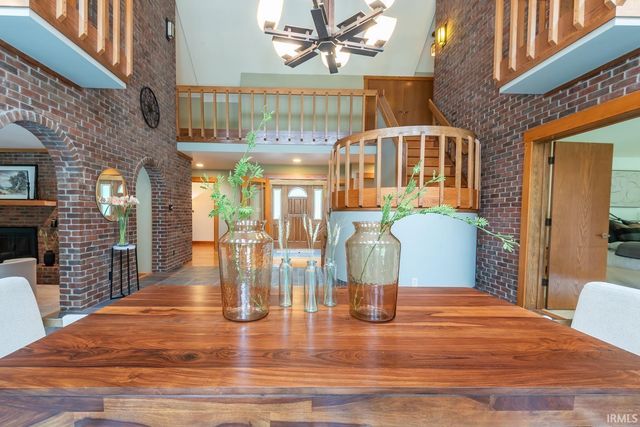 5430 E James Road, Bloomington, IN 47408