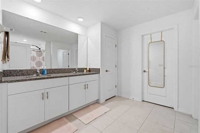 1681 RED LOOP, Lakeland, FL 33801