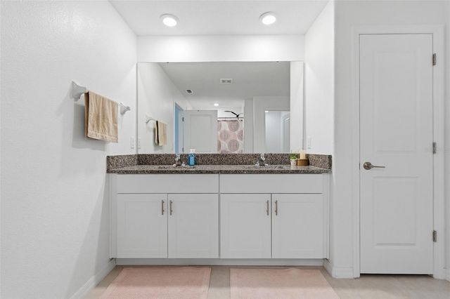 1681 RED LOOP, Lakeland, FL 33801