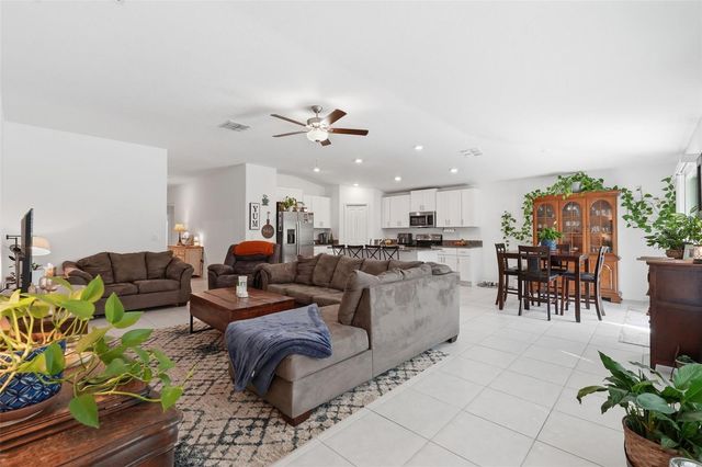 1681 RED LOOP, Lakeland, FL 33801