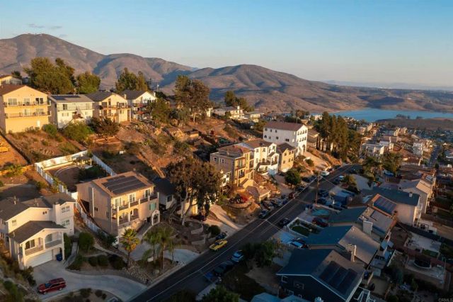 1657 Coronado Avenue, Spring Valley, CA 91977