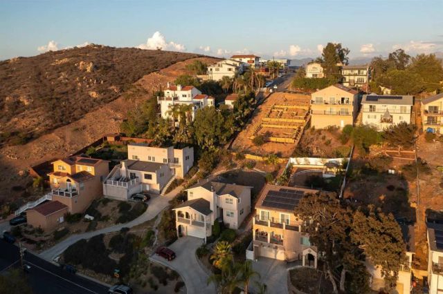 1657 Coronado Avenue, Spring Valley, CA 91977