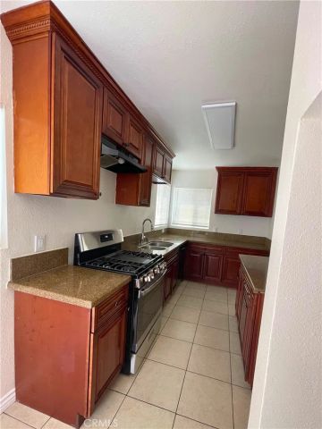 2860 Randolph Street A, Huntington Park, CA 90255