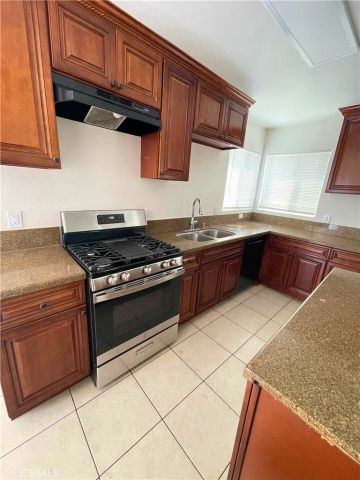 2860 Randolph Street A, Huntington Park, CA 90255