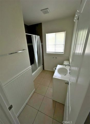 2860 Randolph Street A, Huntington Park, CA 90255