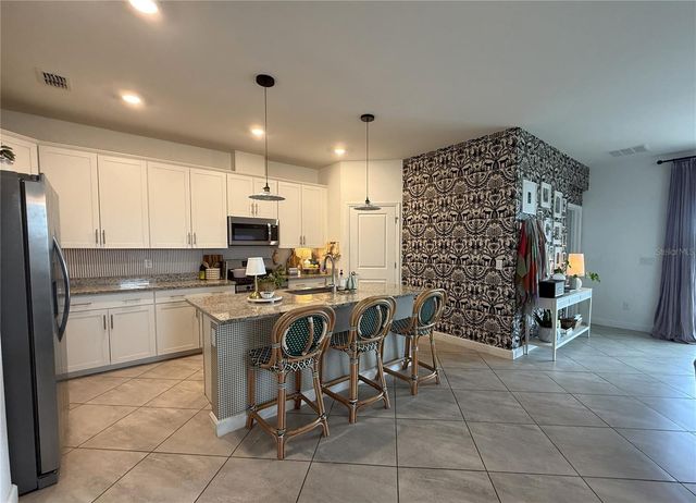5132 CORAL REEF WAY, Bradenton, FL 34211