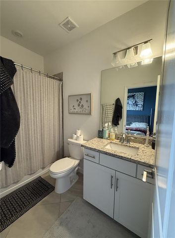 5132 CORAL REEF WAY, Bradenton, FL 34211