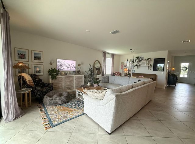 5132 CORAL REEF WAY, Bradenton, FL 34211