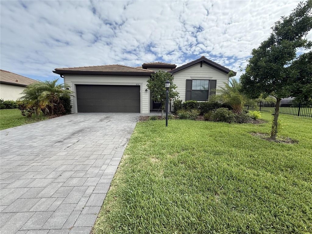 5132 CORAL REEF WAY, Bradenton, FL 34211