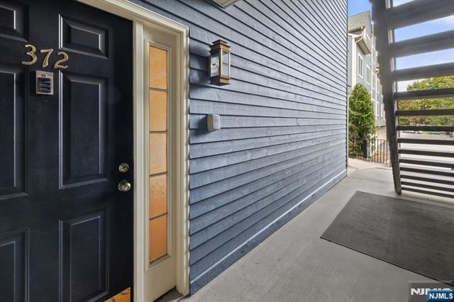 372 Cambridge Drive 372, Ramsey, NJ 07446