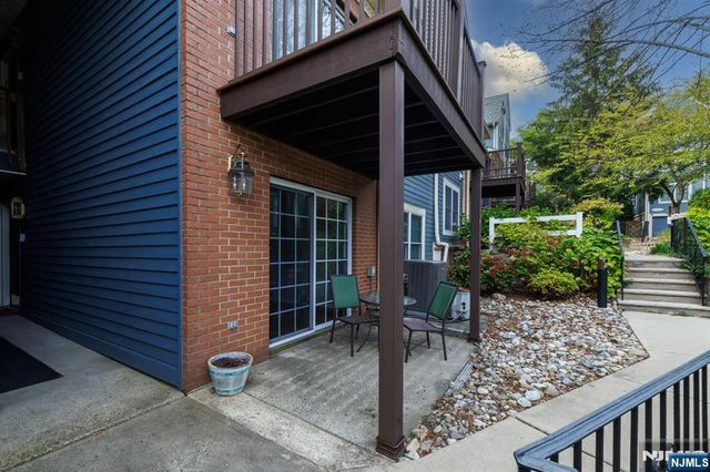 372 Cambridge Drive 372, Ramsey, NJ 07446