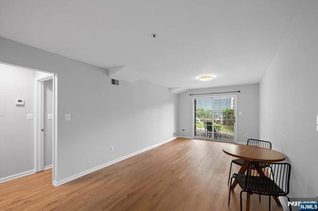 372 Cambridge Drive 372, Ramsey, NJ 07446