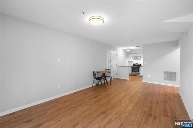 372 Cambridge Drive 372, Ramsey, NJ 07446