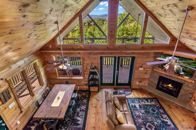 20 Locust Pointe Trail, Murphy, NC 28906