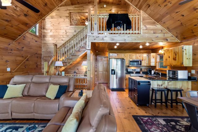 20 Locust Pointe Trail, Murphy, NC 28906