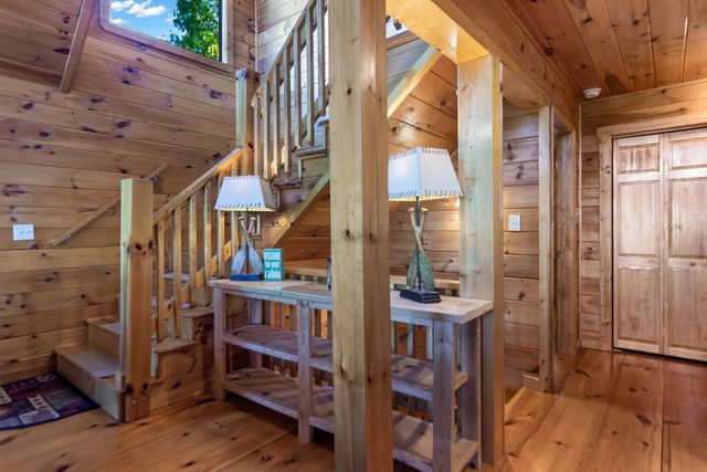 20 Locust Pointe Trail, Murphy, NC 28906