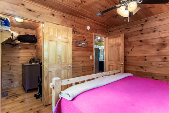 20 Locust Pointe Trail, Murphy, NC 28906
