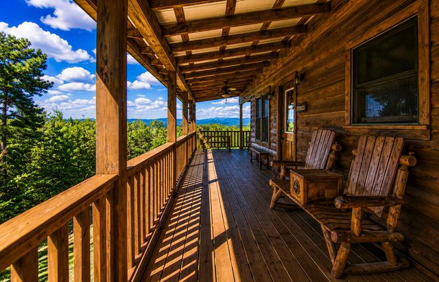 20 Locust Pointe Trail, Murphy, NC 28906