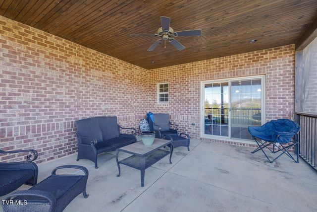 1024 Little Shadden Way, Gray, TN 37615