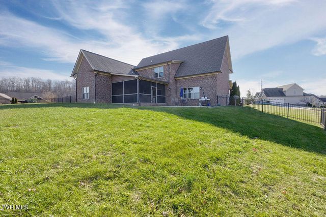 1024 Little Shadden Way, Gray, TN 37615