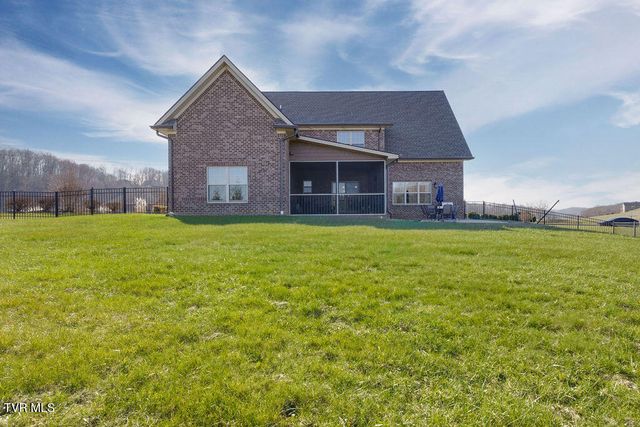 1024 Little Shadden Way, Gray, TN 37615